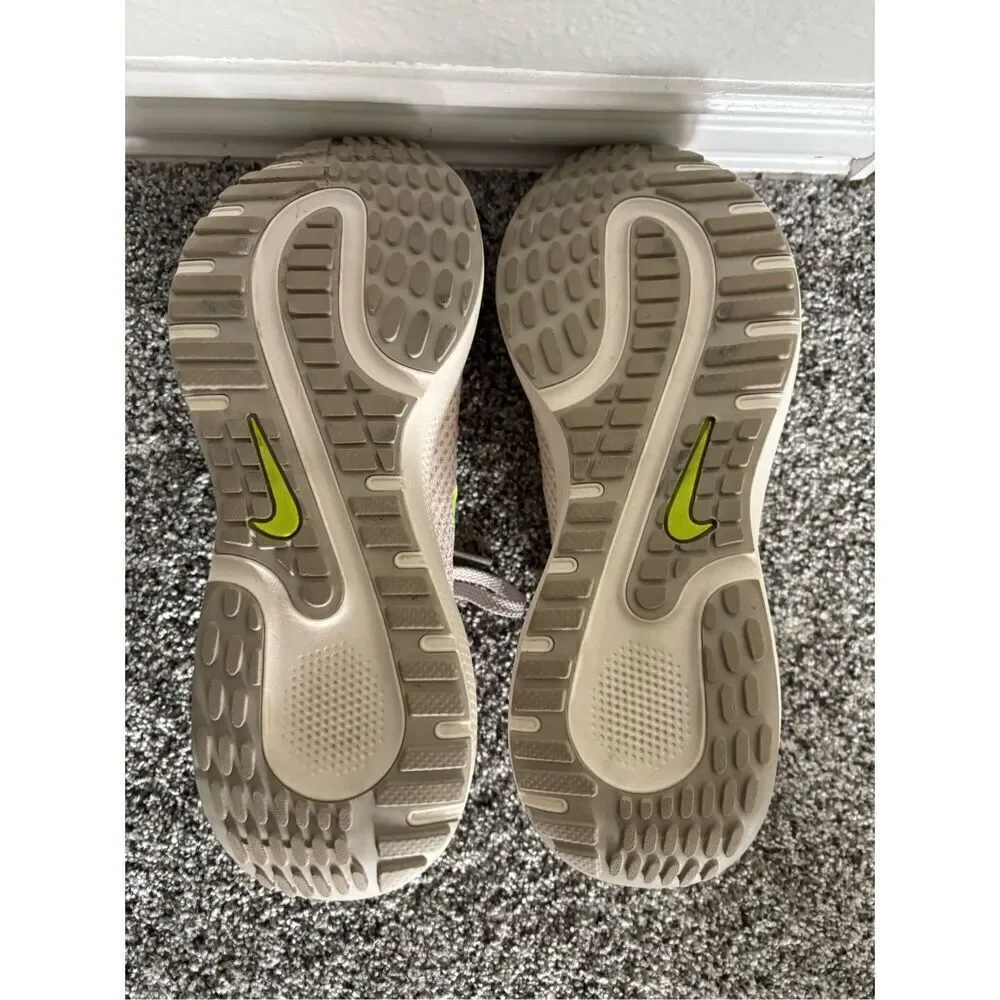 NIKE React Escape Run Flyknit Running Shoes